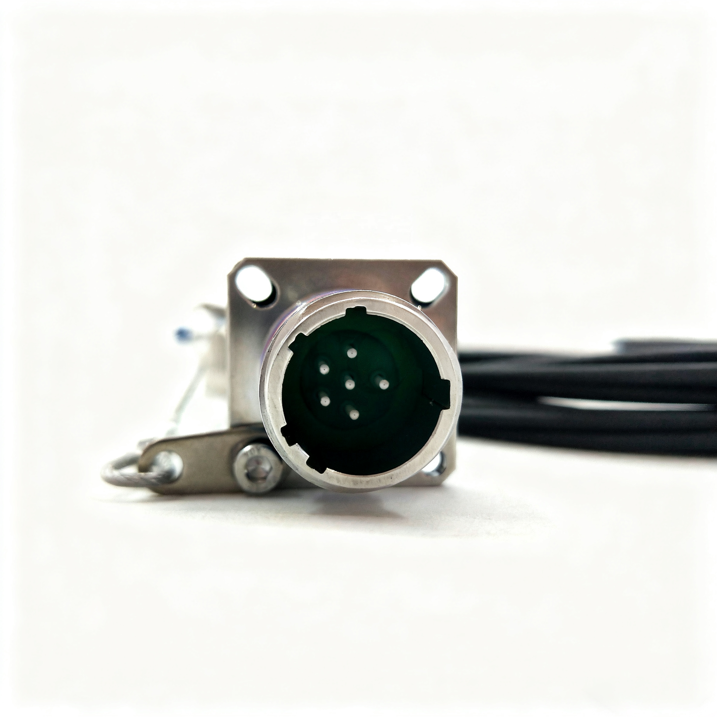 D38999 Series Standard Circular Connectors 6Cores Socket Fiber Optic Cable Assembly