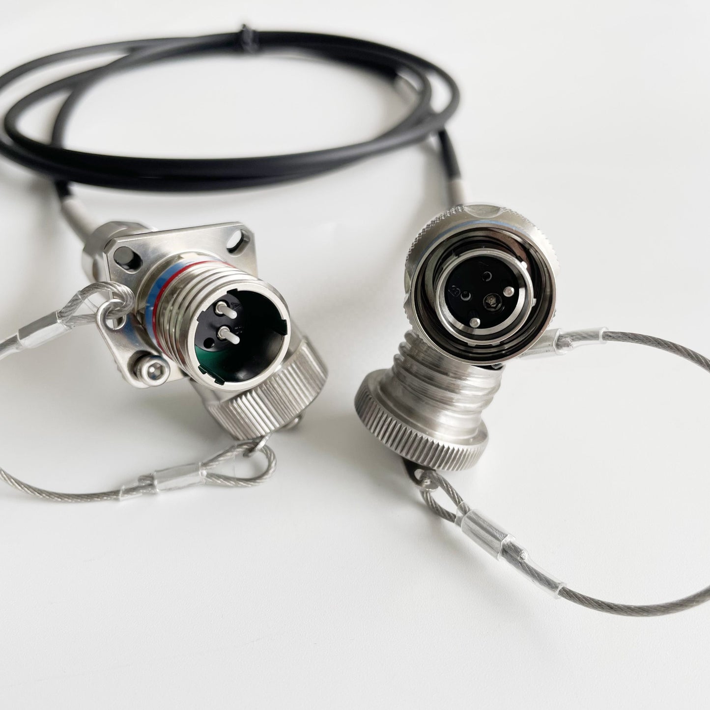 D38999A8 ARINC801 Series IP67 2 pins waterproof connectors fiber optic cable Assembly